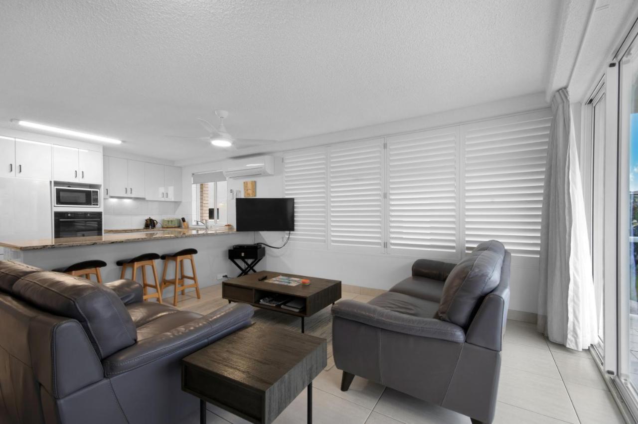 Capeview Apartments - Right On Kings Beach Caloundra Buitenkant foto