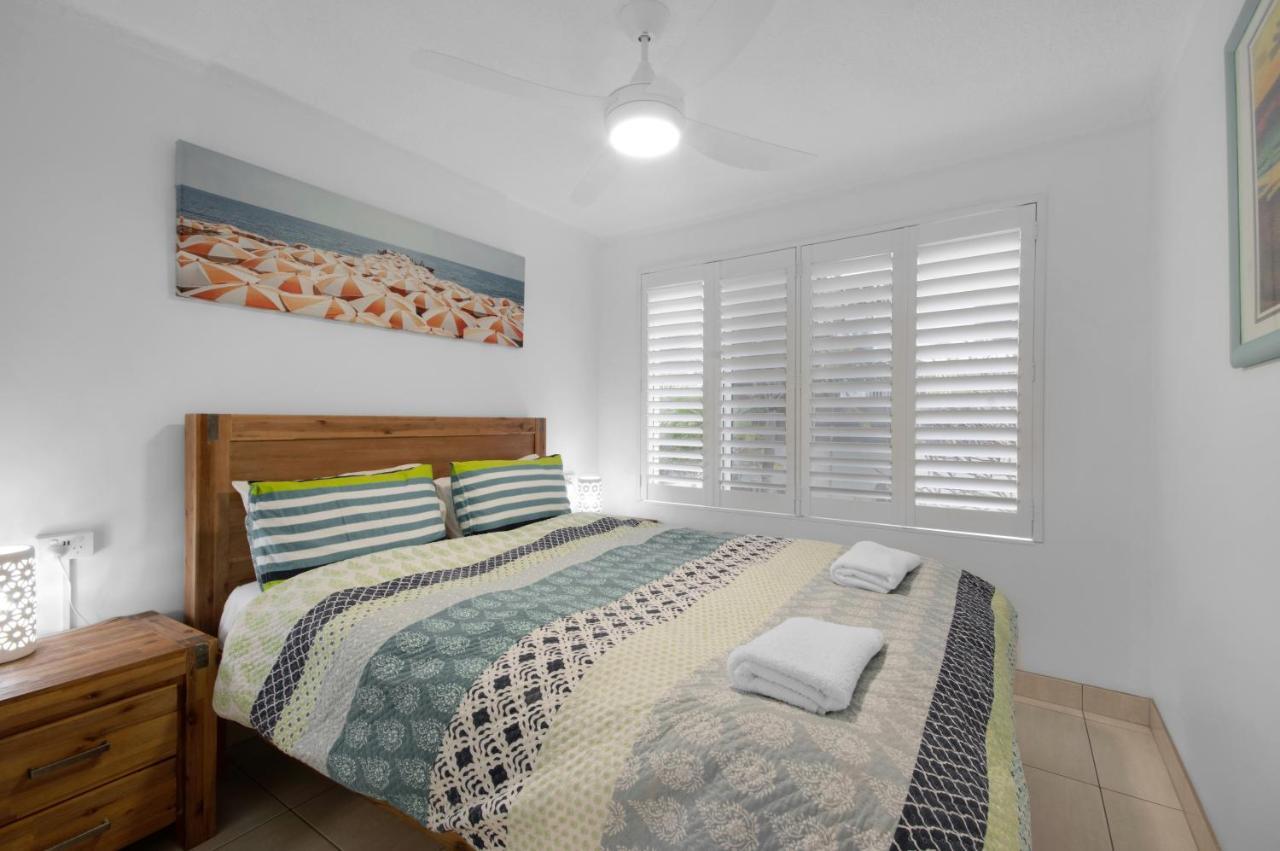 Capeview Apartments - Right On Kings Beach Caloundra Buitenkant foto