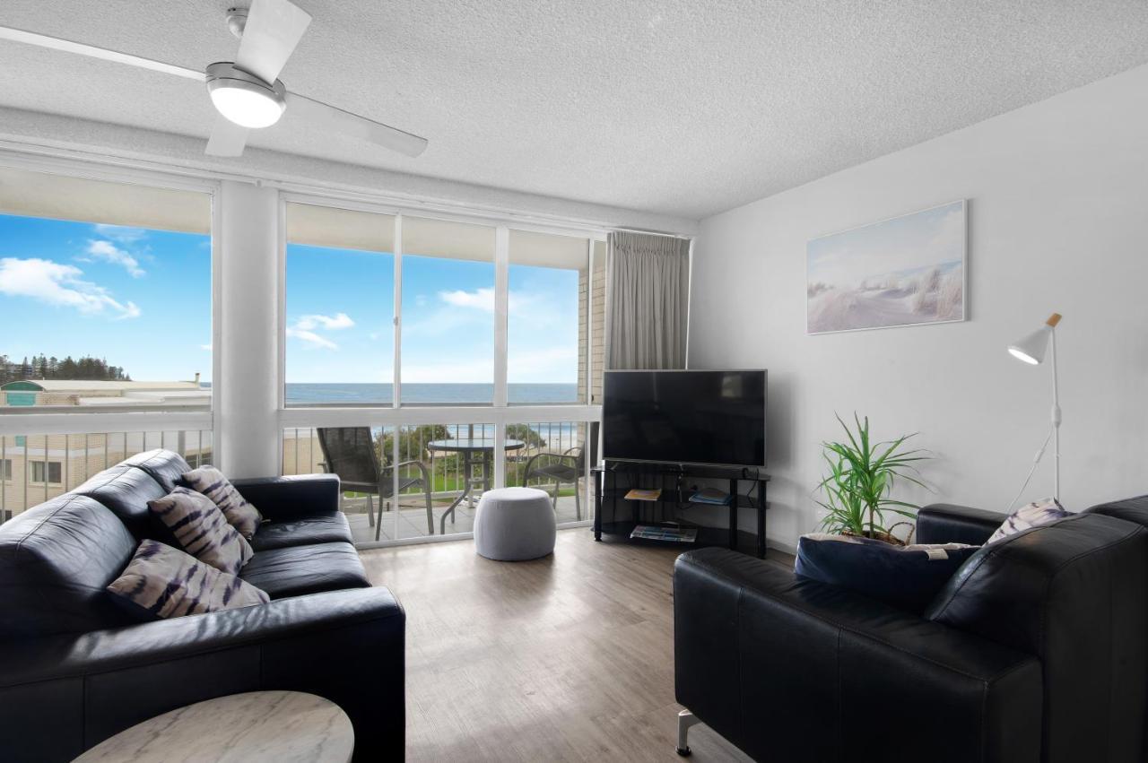 Capeview Apartments - Right On Kings Beach Caloundra Buitenkant foto