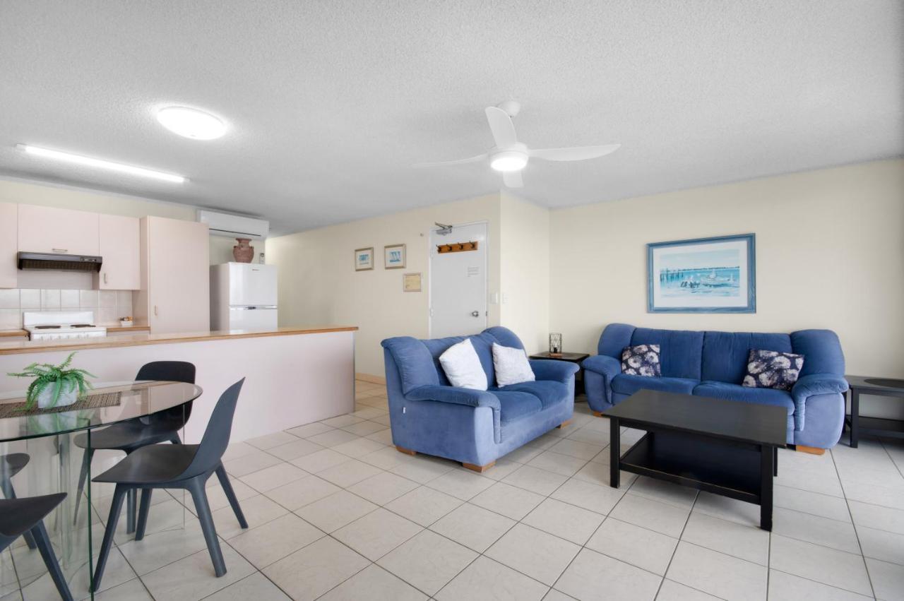 Capeview Apartments - Right On Kings Beach Caloundra Buitenkant foto
