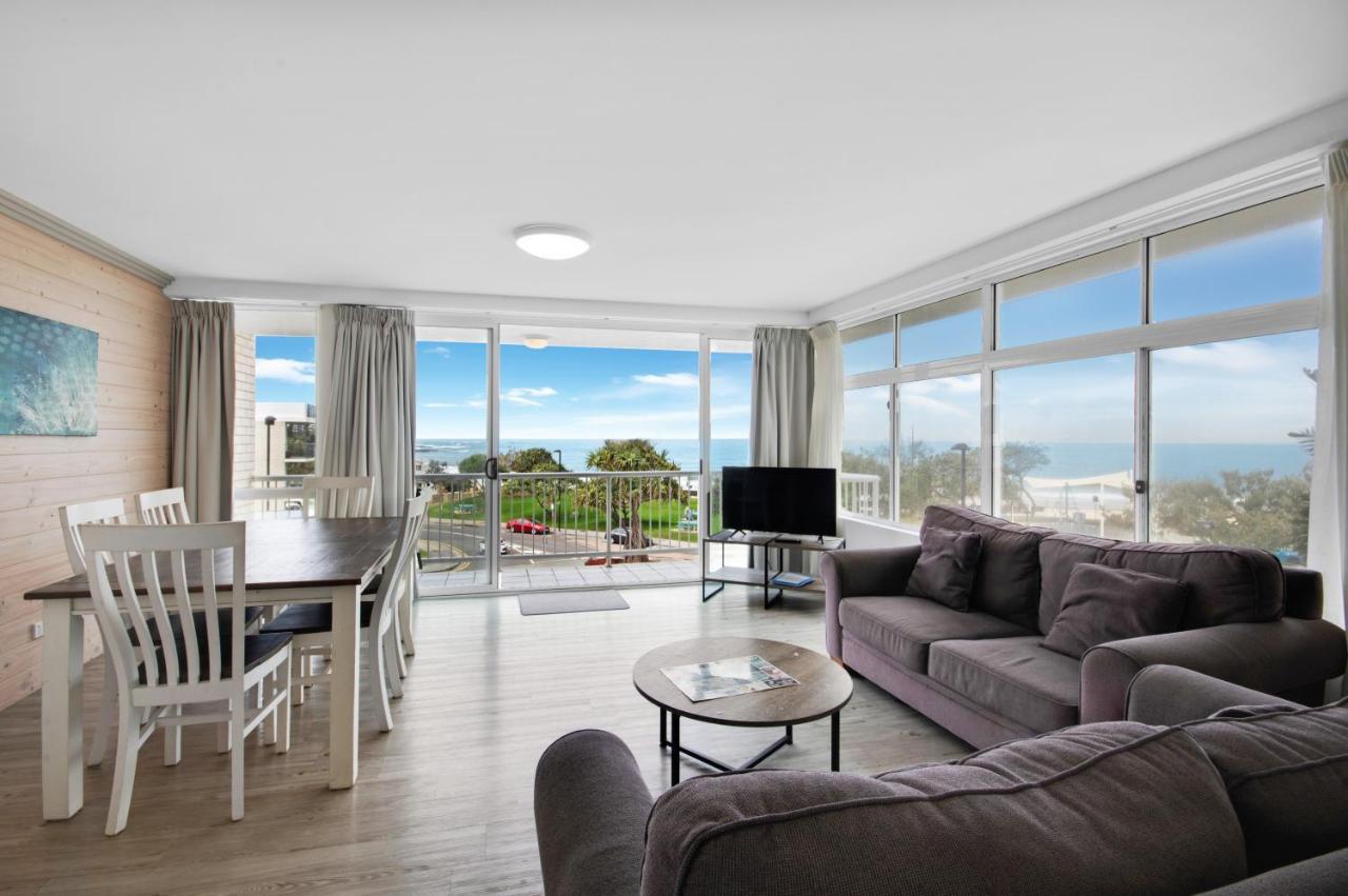 Capeview Apartments - Right On Kings Beach Caloundra Buitenkant foto