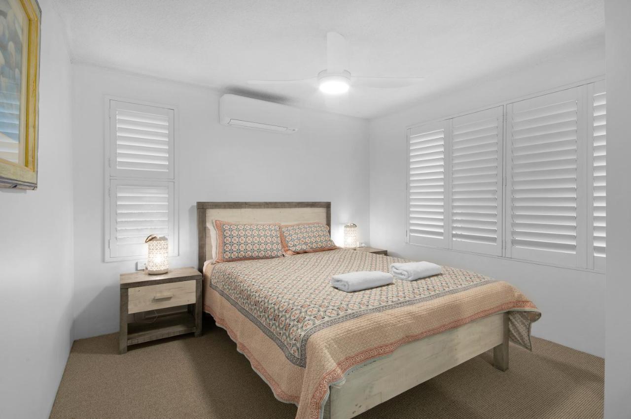 Capeview Apartments - Right On Kings Beach Caloundra Buitenkant foto