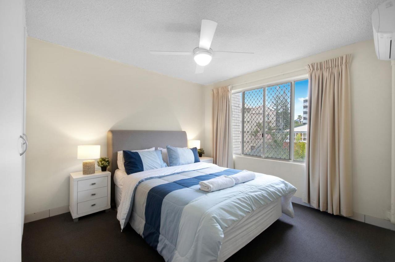 Capeview Apartments - Right On Kings Beach Caloundra Buitenkant foto