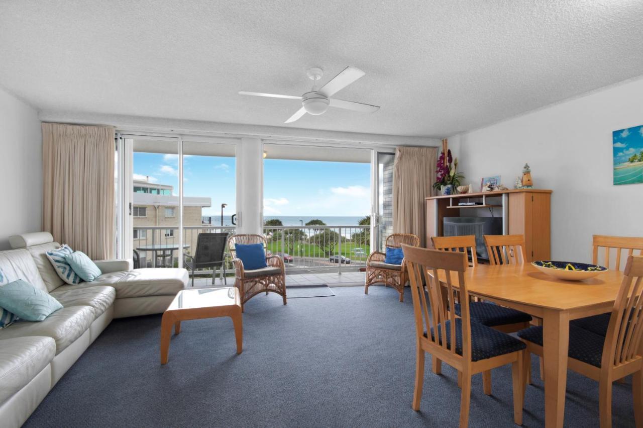 Capeview Apartments - Right On Kings Beach Caloundra Buitenkant foto