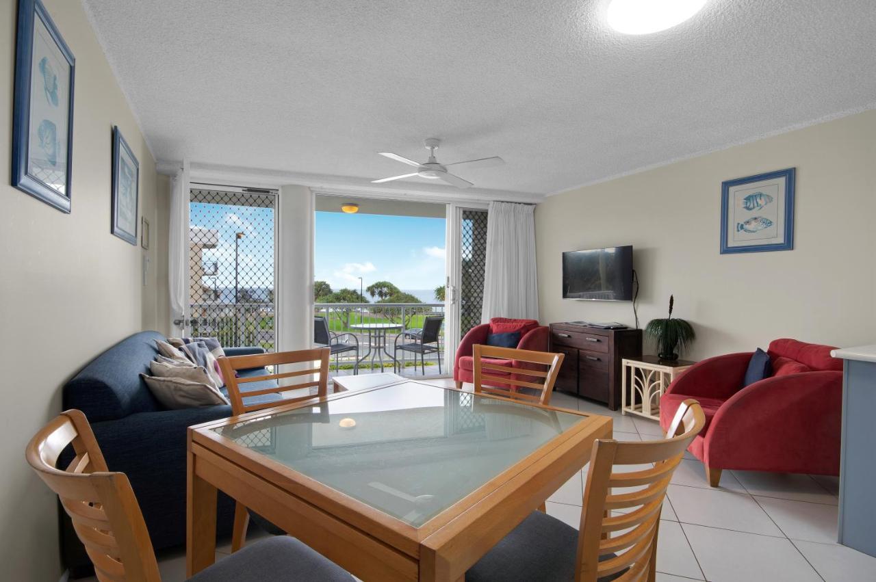 Capeview Apartments - Right On Kings Beach Caloundra Buitenkant foto