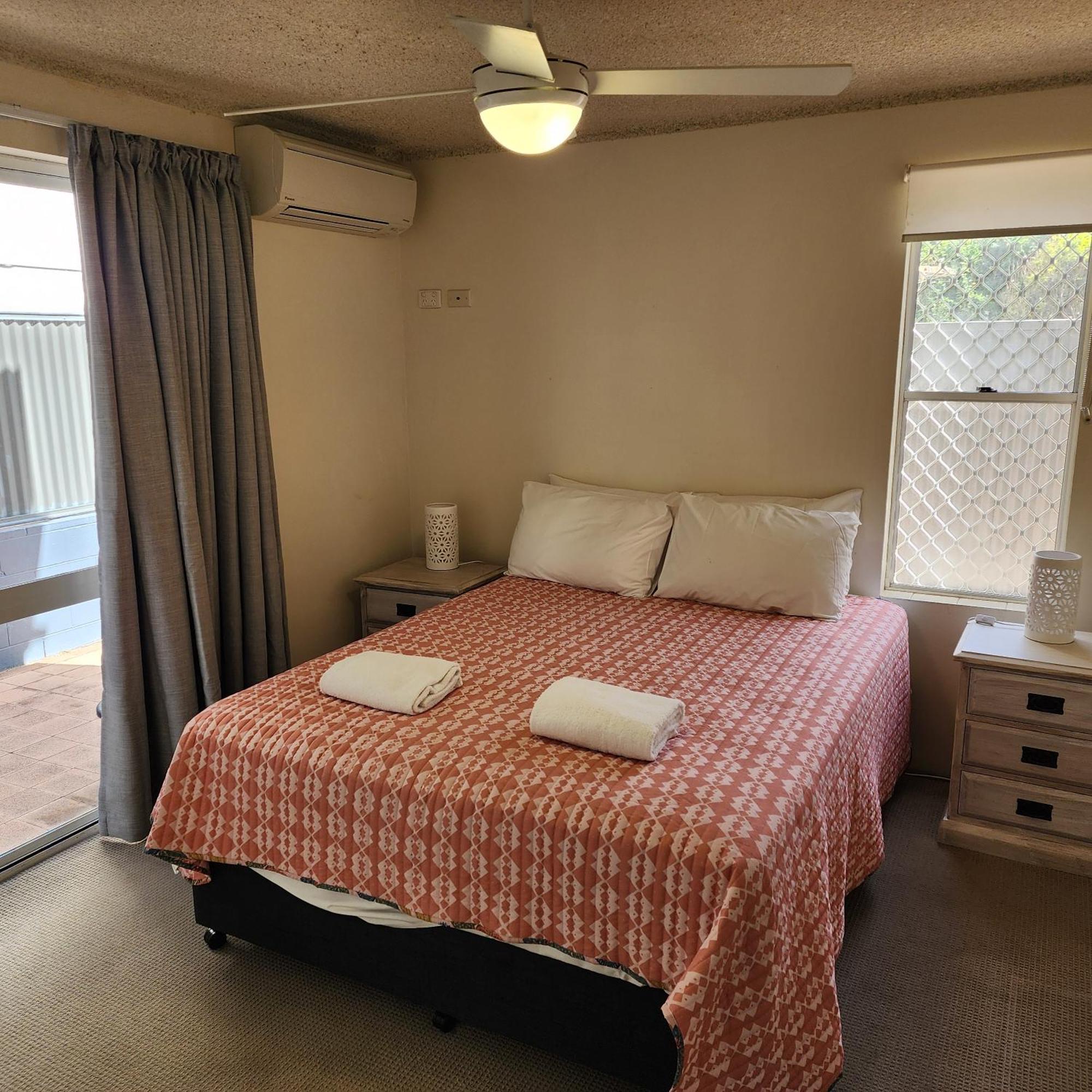 Capeview Apartments - Right On Kings Beach Caloundra Buitenkant foto